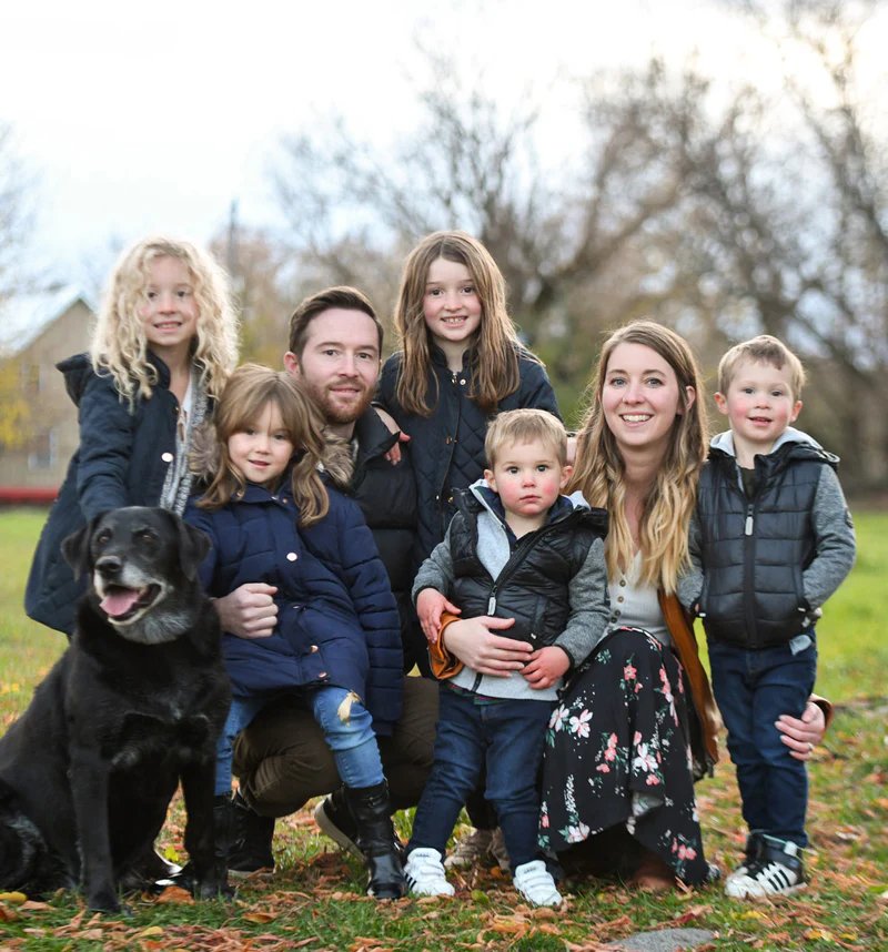 Tim and Gabrielle Waggoner with their family - Valley Cabinet Supply